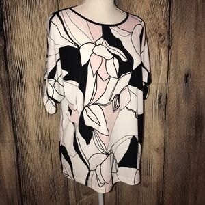 Ivanka Trump M cold shoulder blouse pink & white